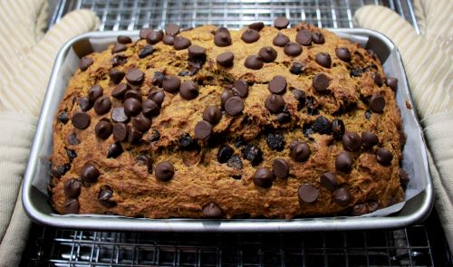 Dark Chocolate Pumpkin Banana Chocolate Chip Bread Recipe